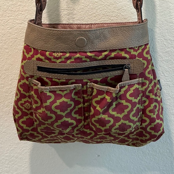 OrYANY Josie Leather Fringe Blush Adjustable Strap Handbag (2 of 2) - Picture 5 of 7